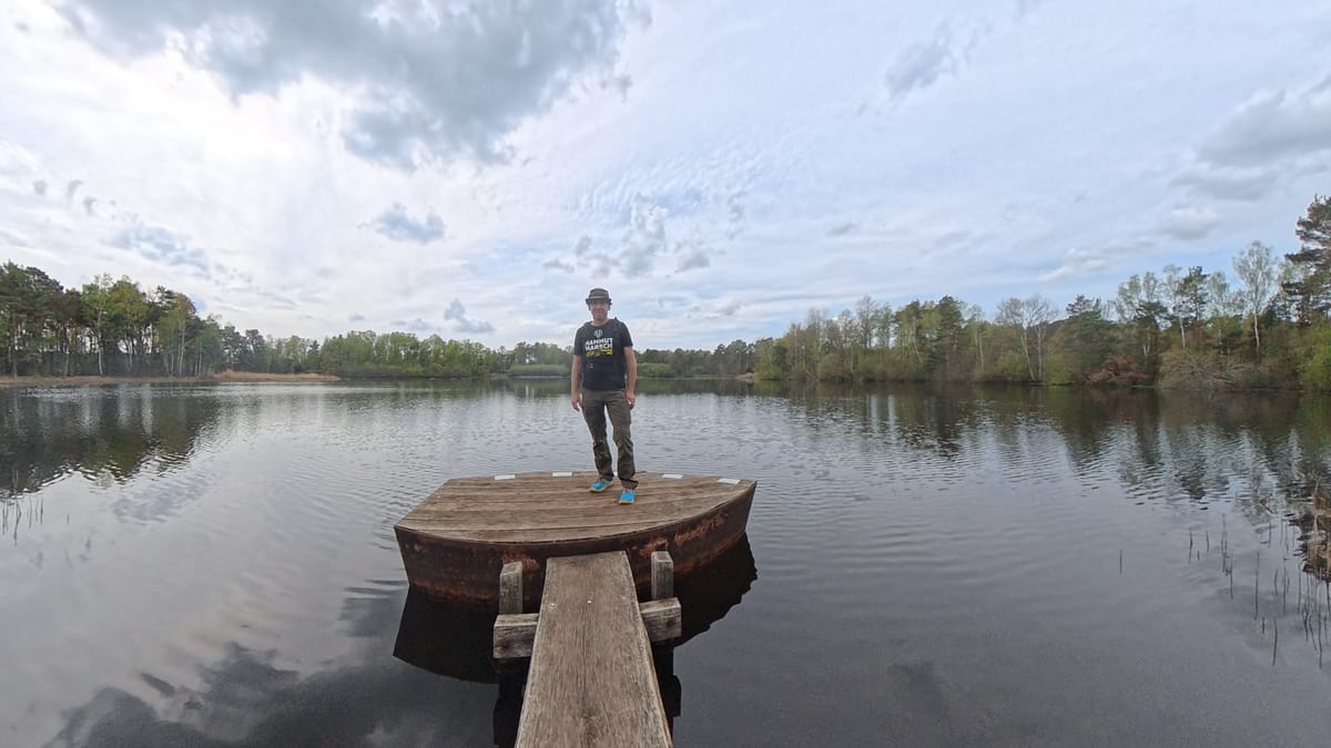 Kunst am Wasser: Der Würmsee bei Burgwedel