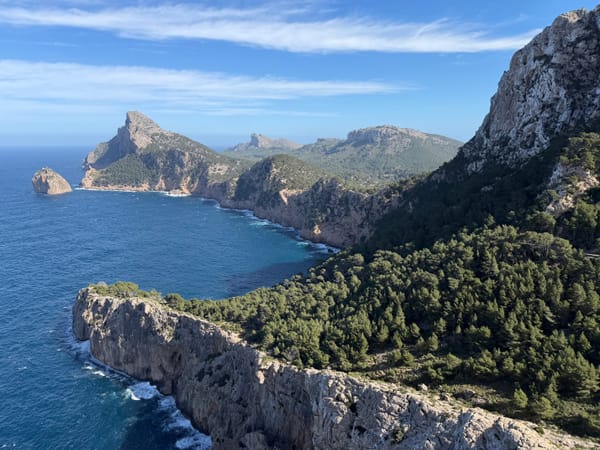 Über den Klippen: Nachmittags am Mirador Es Colomer